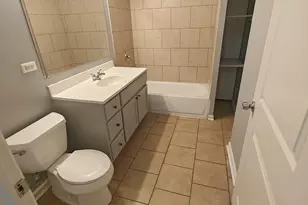 6030 S Eberhart Ave, Chicago, IL 60637 - Photo 5
