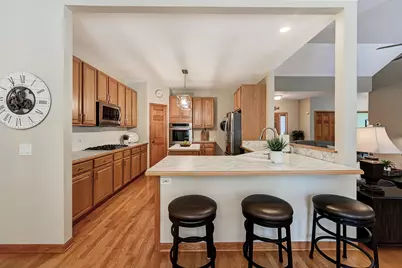 10735 Christopher Drive, Lemont, IL 60439 - Photo 7