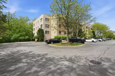 7841 W 157th Street #305, Orland Park, IL 60462 - Photo 5