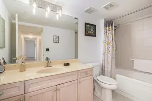 6815 N Milwaukee Ave, Niles, IL 60714 - Photo 15