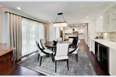 35 Windsor Drive, Oak Brook, IL 60523 - Photo 5