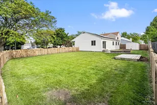 608 N White Ln, Hainesville, IL 60030 - Photo 35