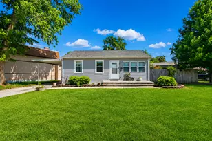 401 S East St, Wilmington, IL 60481 - Photo 3