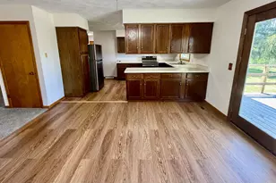 24508 Co Hwy 28, Kewanee, IL 61443 - Photo 19