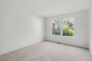 530A Pembrook Ct S, Crystal Lake, IL 60014 - Photo 9