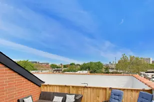 844 W Roscoe St, Chicago, IL 60657 - Photo 27