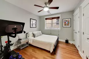 844 W Roscoe St, Chicago, IL 60657 - Photo 19