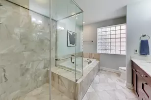 844 W Roscoe St, Chicago, IL 60657 - Photo 17