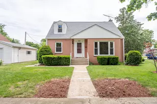 1515 Orchard St, Des Plaines, IL 60018 - Photo 1