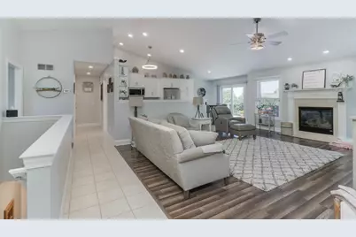 2402 Sanford Lane, Normal, IL 61761 - Photo 31