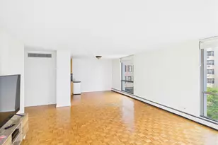 1310 N Ritchie Ct, Chicago, IL 60610 - Photo 25