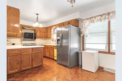 1306 E 88th Place, Chicago, IL 60619 - Photo 5