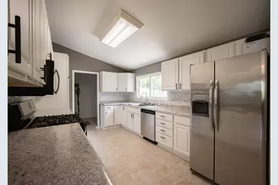 125 Cheri Lane, Antioch, IL 60002 - Photo 19