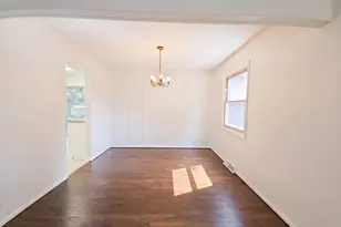 400 Phyllis Ave, Rochelle, IL 61068 - Photo 11