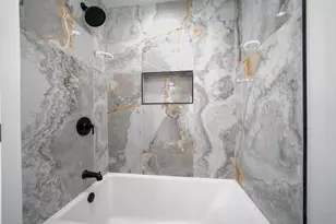 1034 W 87th St, Chicago, IL 60620 - Photo 9