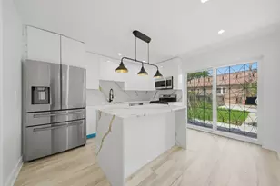 1034 W 87th St, Chicago, IL 60620 - Photo 5