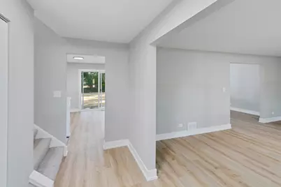 28W555 Leverenz Road, Naperville, IL 60564 - Photo 11