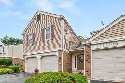 205 Millington Way #205, Saint Charles, IL 60174 - Photo 1