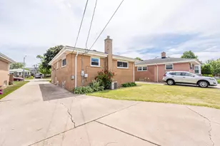 4612 N Oriole Ave, Norridge, IL 60706 - Photo 13