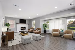 353 W 15th Pl, Chicago Heights, IL 60411 - Photo 5