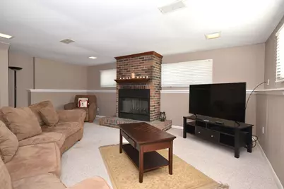 861 S Hawthorne Avenue, Elmhurst, IL 60126 - Photo 27
