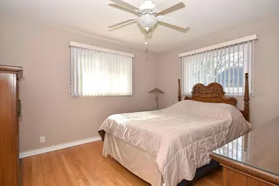 861 S Hawthorne Avenue, Elmhurst, IL 60126 - Photo 5