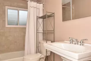 861 S Hawthorne Ave, Elmhurst, IL 60126 - Photo 7