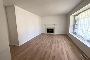 22 Guilford Rd, Montgomery, IL 60538 - Photo 3