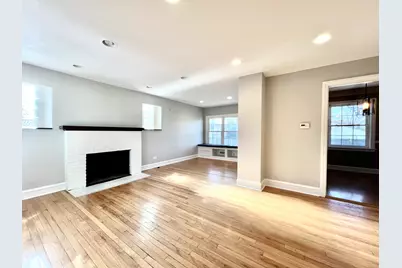 9210 S Trumbull Avenue, Evergreen Park, IL 60805 - Photo 5