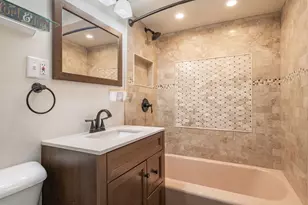 10505 S Ave F, Chicago, IL 60617 - Photo 21