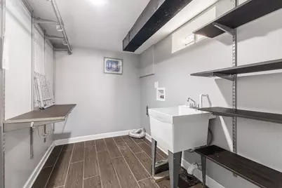 10505 S Avenue F, Chicago, IL 60617 - Photo 17