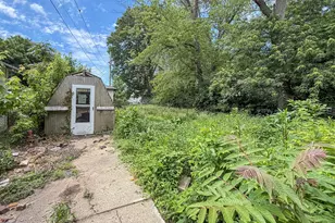 463 S Monroe St, Decatur, IL 62522 - Photo 23