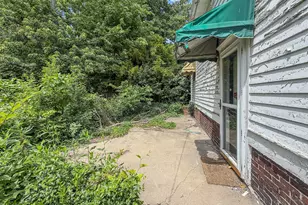 463 S Monroe St, Decatur, IL 62522 - Photo 21