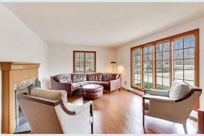 36W787 Red Haw Lane, Saint Charles, IL 60174 - Photo 9