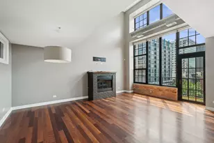 70 E 18th St, Chicago, IL 60616 - Photo 3