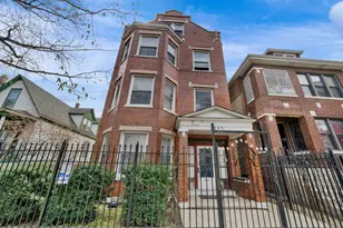 2853 W 40th St, Chicago, IL 60632 - Photo 1