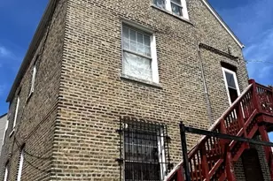 2853 W 40th St, Chicago, IL 60632 - Photo 15