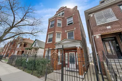 2853 W 40th Street, Chicago, IL 60632 - Photo 1