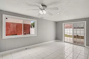 9120 Hollyberry Ave, Des Plaines, IL 60016 - Photo 7