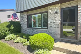 410 Circlegate Rd, New Lenox, IL 60451 - Photo 3