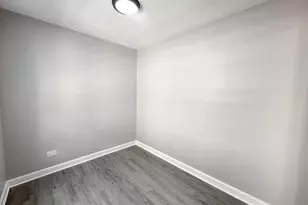 4300 N Keystone Ave, Chicago, IL 60641 - Photo 9