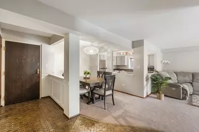200 S Dee Road #1D, Park Ridge, IL 60068 - Photo 3