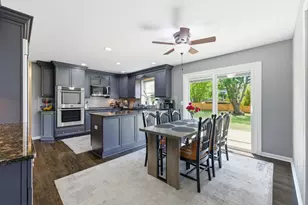845 Crabtree Ln, Cary, IL 60013 - Photo 3