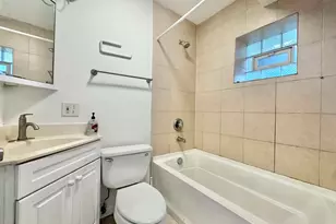 6115 N Claremont Ave, Chicago, IL 60659 - Photo 15