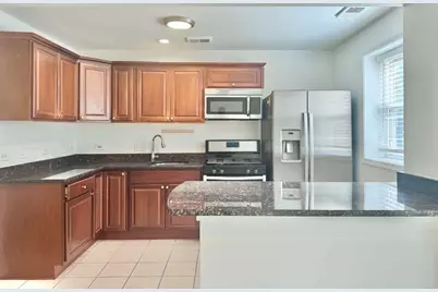 6115 N Claremont Avenue #GS, Chicago, IL 60659 - Photo 5