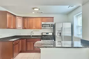 6115 N Claremont Ave, Chicago, IL 60659 - Photo 5