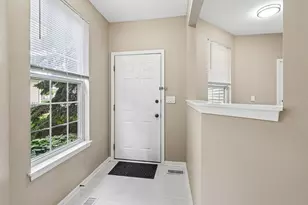 2992 Waters Edge Cir, Aurora, IL 60504 - Photo 5