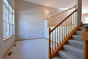 6069 River Bend Dr, Lisle, IL 60532 - Photo 5