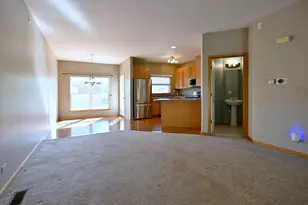 6069 River Bend Dr, Lisle, IL 60532 - Photo 9