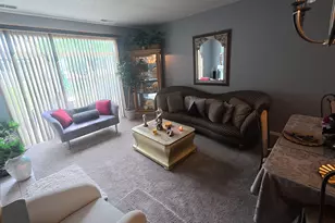 2580 Golf Ridge Cir, Naperville, IL 60563 - Photo 3